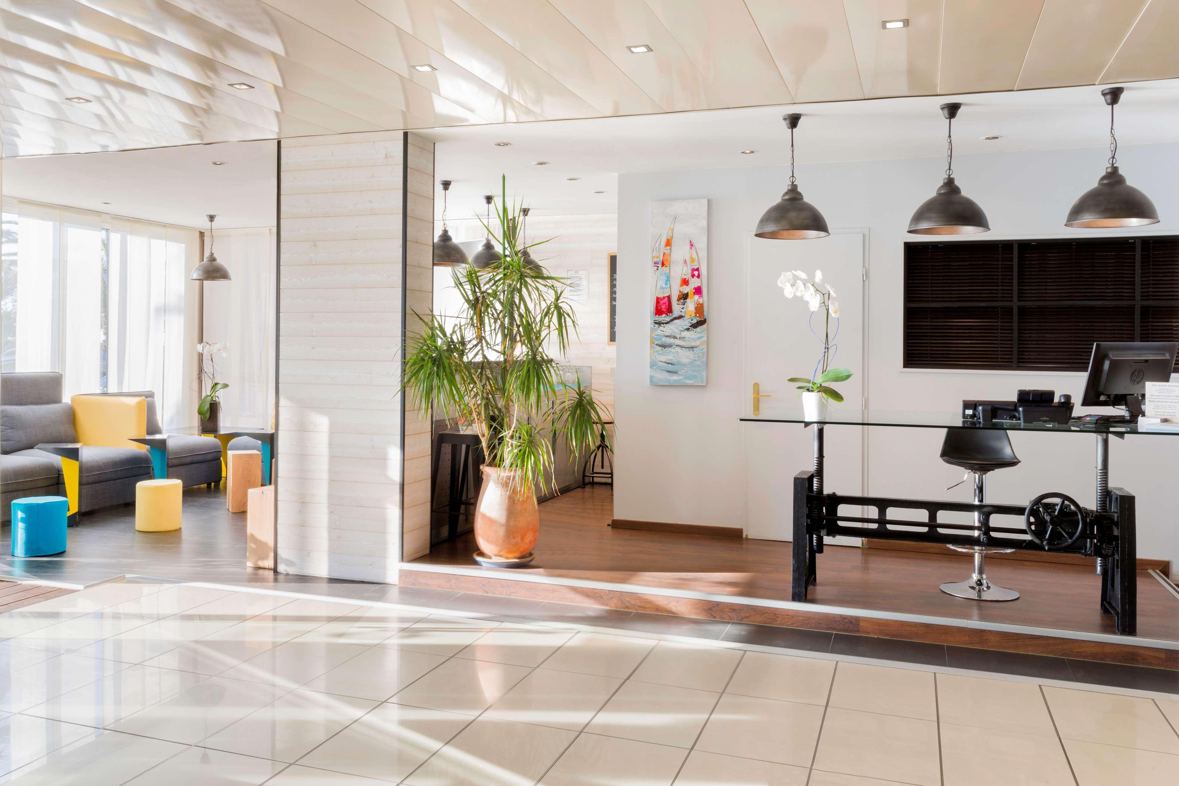 Best Western Plus Goliad Inn&Suites Exterior foto
